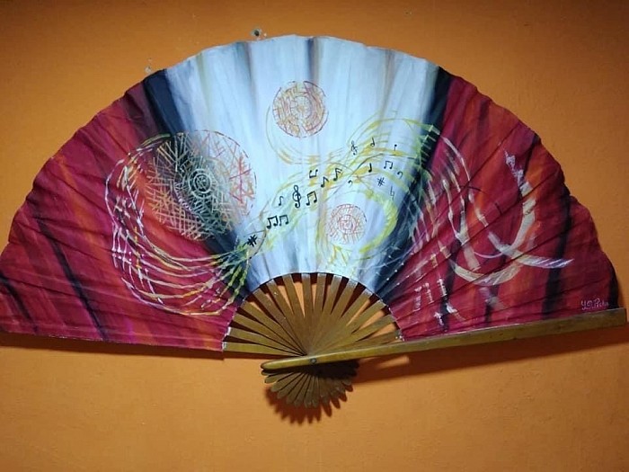 Abanico pintado al óleo